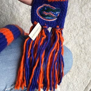 NWT Forever 21 Florida Gators Knit Scarf